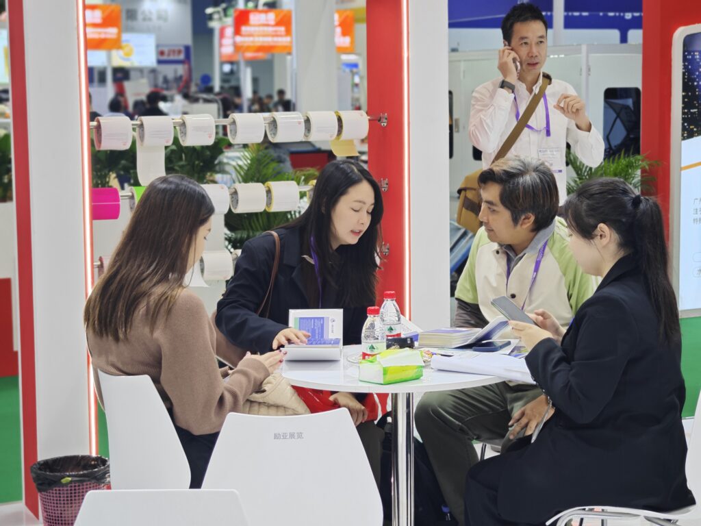 Participate in exhibitions